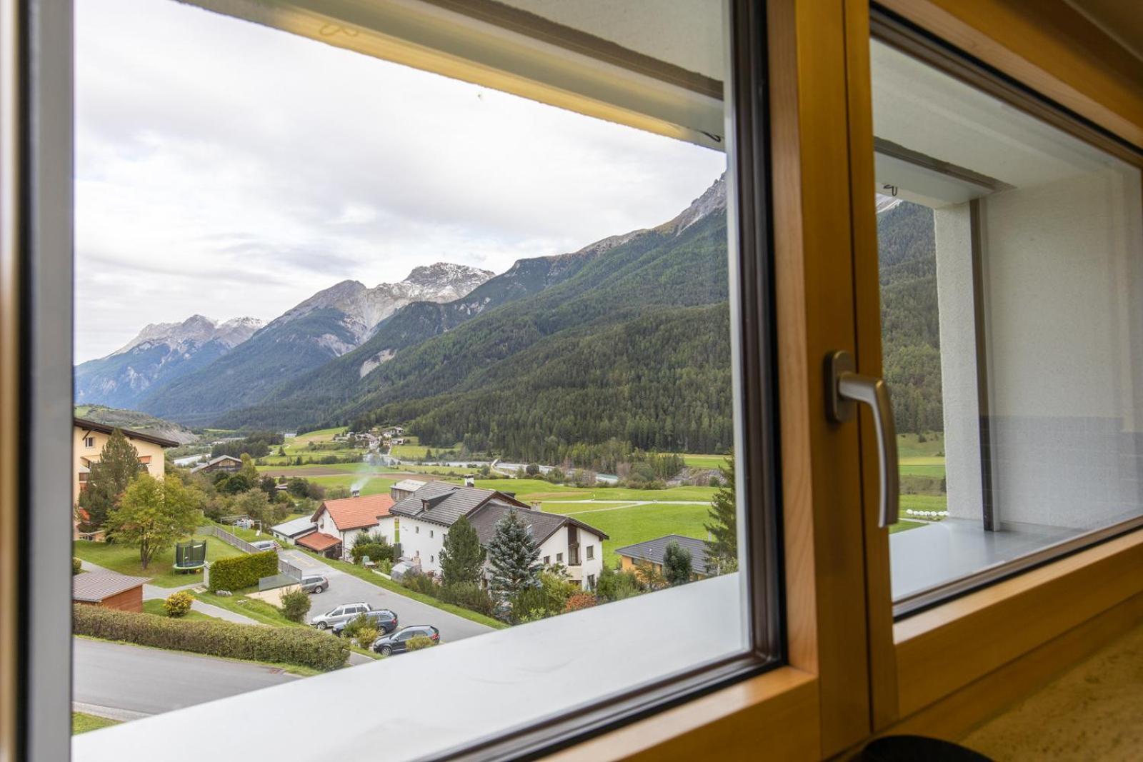 Chasa Vista Lischana Scuol Zewnętrze zdjęcie